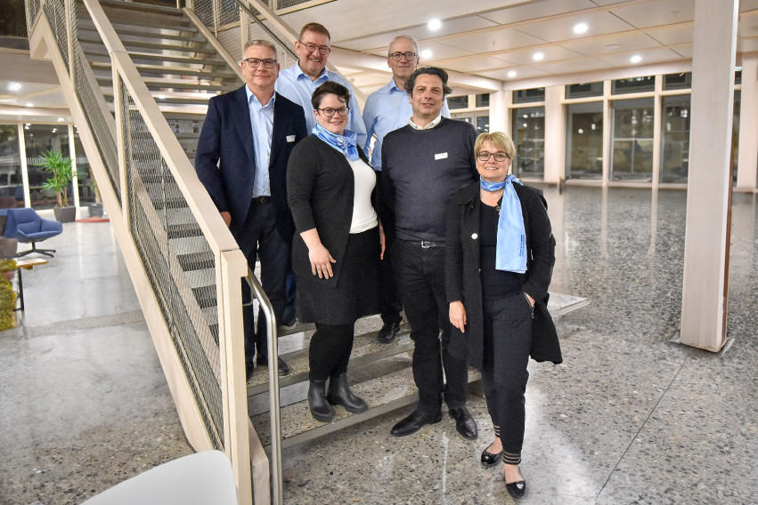 Der aktuelle GEREF-Vorstand mit Patrick Uebelmann, Daniel Müller, Michael Schmid (hintere Reihe von links), Denise Schmid, Christoph Erne und Präsidentin Franziska Bircher (vorne).