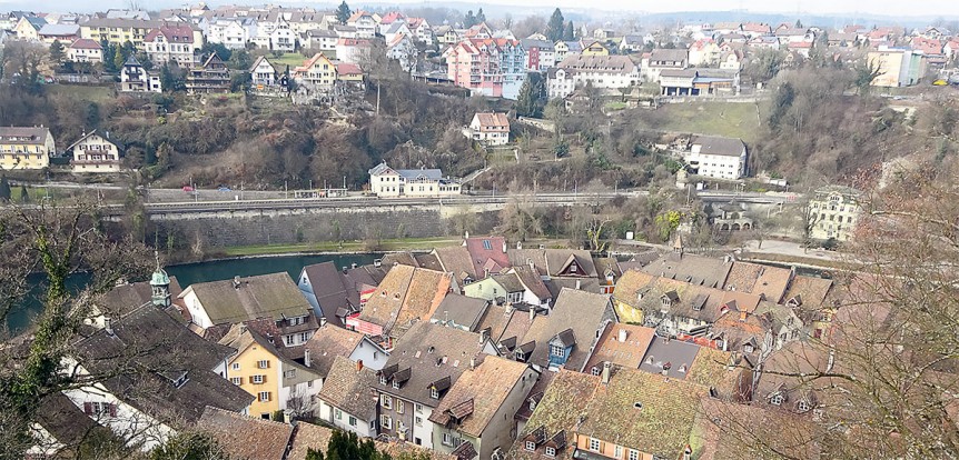 Kein Stau belastet das idyllische Städtchen Laufenburg in unserem Wunsch. 