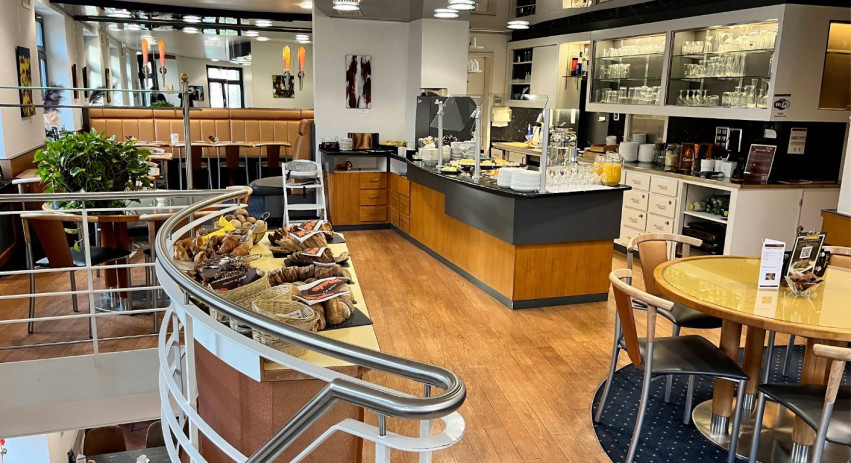 «Volles Haus» im Café Maier